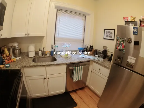 1463 Beacon St, Brookline, MA