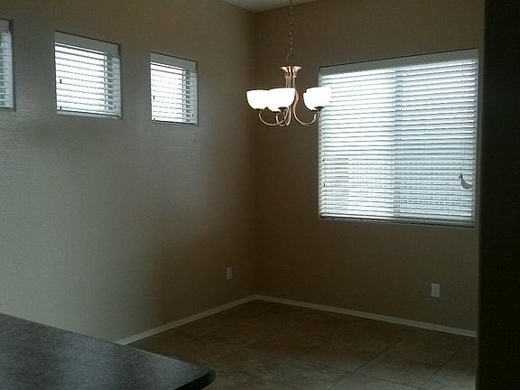 4th image of 4551 N Ainsley Way