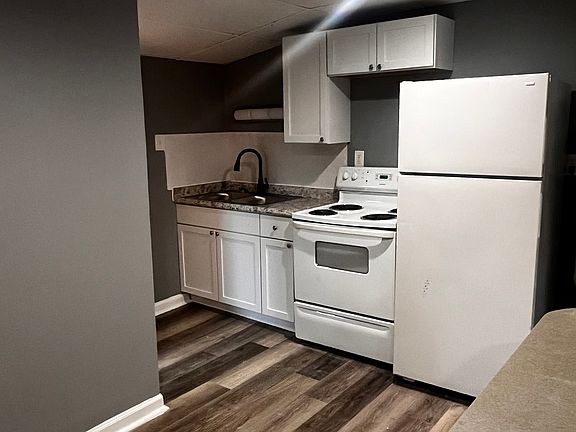3rd image of 4404 Vine St #1