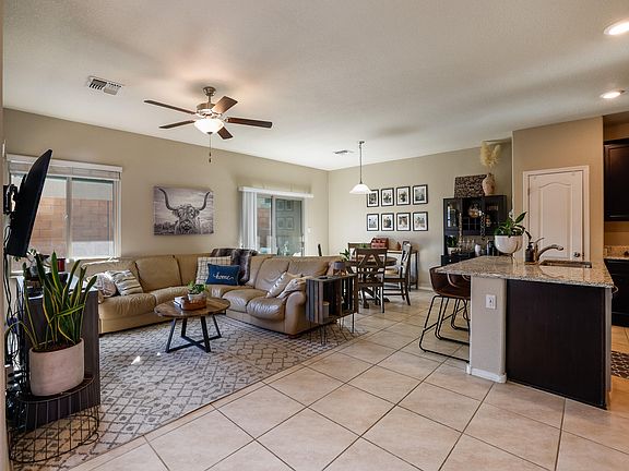 2nd image of 1556 Borrego Dr SE