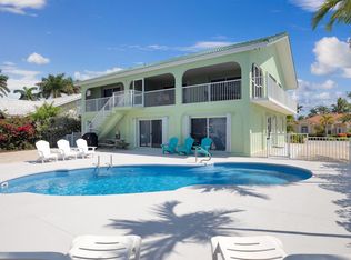 285 13th St, Key Colony Beach, FL 33051