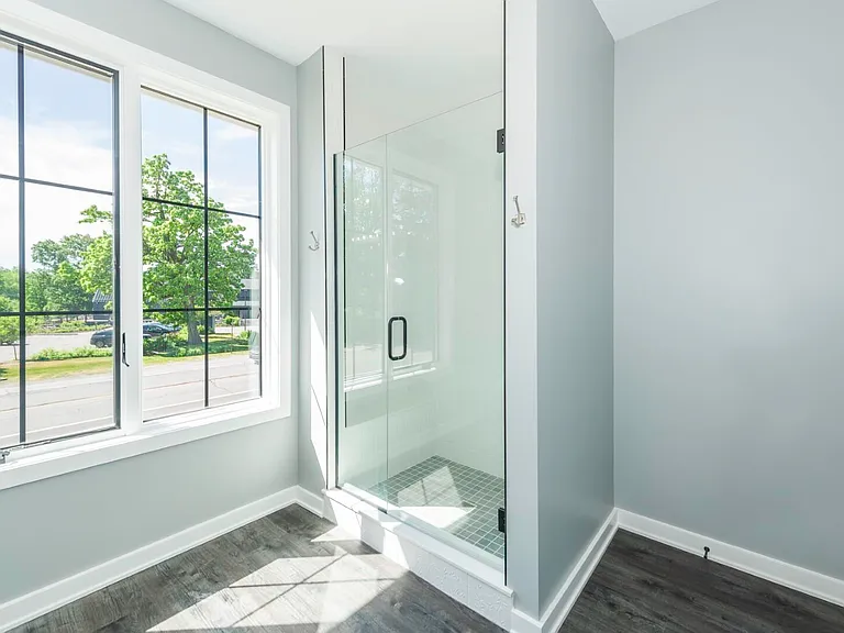 5395 Plymouth Rd — Photo 24