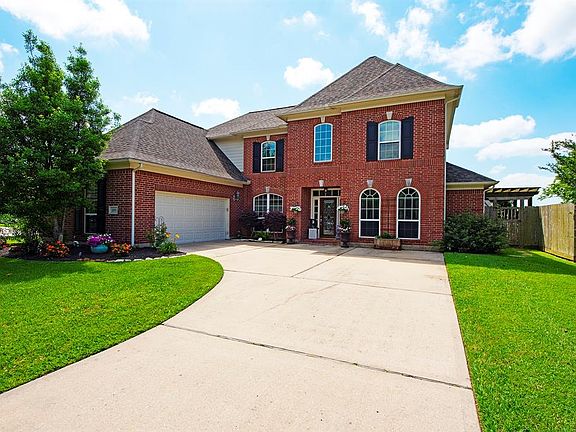 2nd image of 1039 Summer Cape Cir