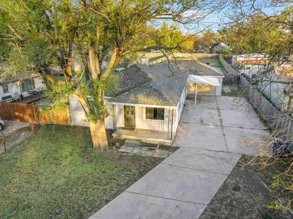 522 N Young St, Wichita, KS 67212