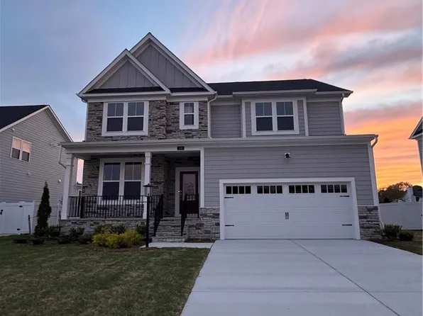 108 Robert Bruce Rd, Poquoson, VA 23662