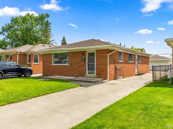 7420 Colonial St, Dearborn Heights, MI 48127