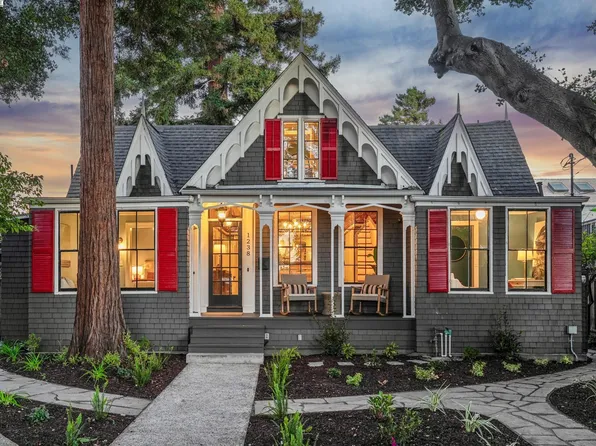 1238 Versailles Ave, Alameda, CA 94501