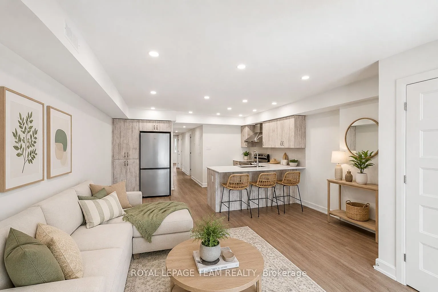 3 bed, $2,650 — Photo 4