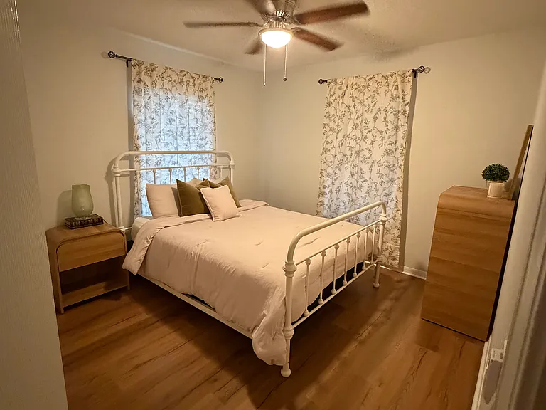 162 Coquina Bay Dr — Photo 1