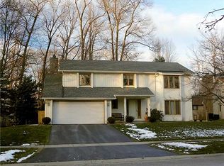 7230 Candlewood Ln, Sylvania, OH 43560