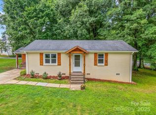 21322 McCall St, Cornelius, NC 28031