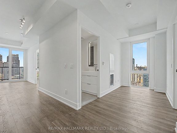 3rd image of 308 Jarvis St #2805