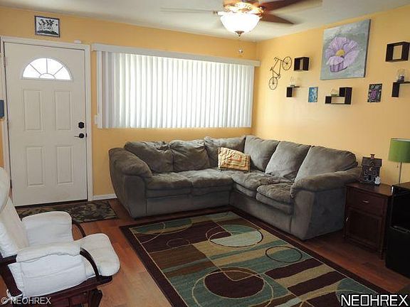 5th image of 806 Longson Ave