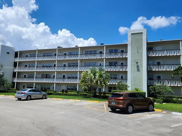 339 Southampton Sq #339-B, West Palm Beach, FL 33417