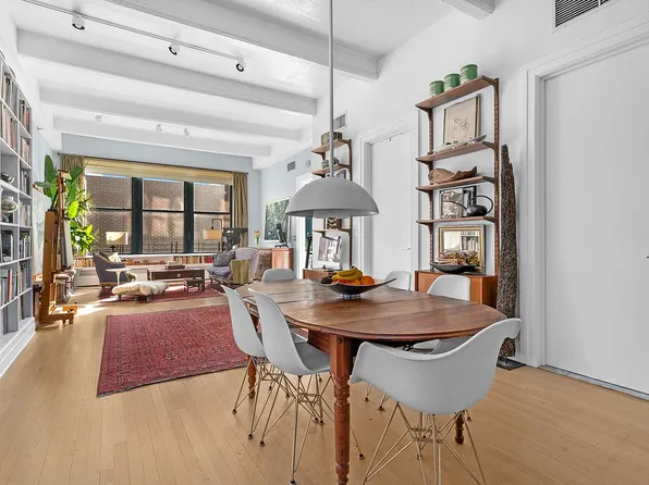 30 Main St APT 10D, Brooklyn, NY 11201