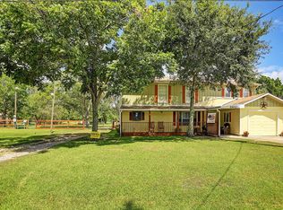 17494 Faa Rd, Alvin, TX 77511