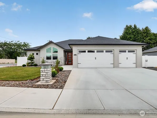 613 S Perry Avenue, East Wenatchee, WA 98802