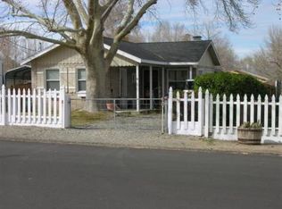 511 Cornell St, Big Pine, CA 93513