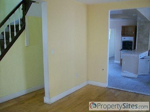 4th image of 13828 102nd Ave