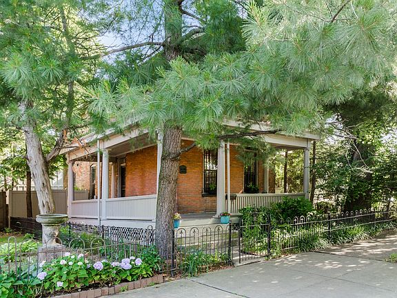3rd image of 628 Franklin Ave