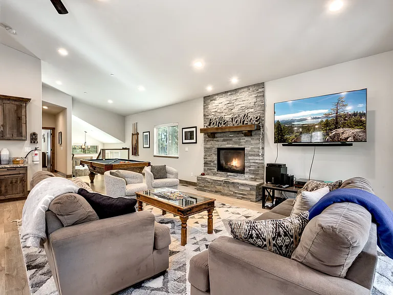 2425 Marshall Trl — Photo 29
