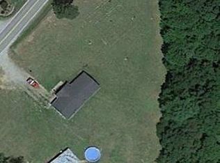 4812 Courthouse Rd, Victoria, VA 23974