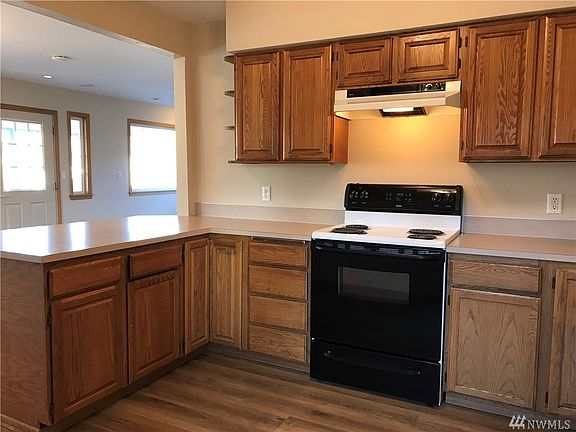 Nice open kitchen with new flooring