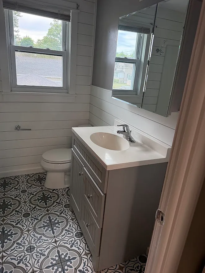 3 bed, 1.5 bath, 1000 sqft, $1,900 — Photo 4