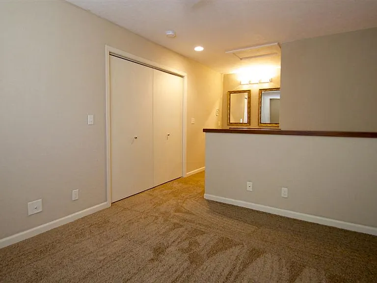 Aspen Lofts/West — Photo 26