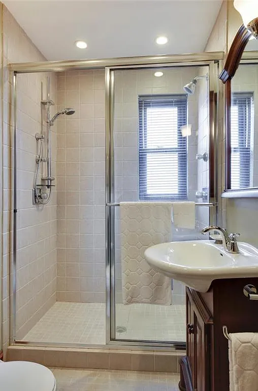 1 bed, 742 sqft, $1,395 — Photo 4