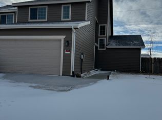 1541 Meadow Ln, Douglas, WY 82633