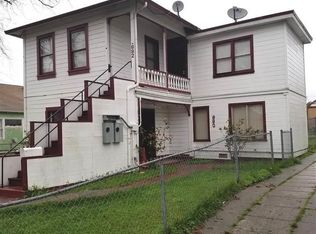 882 61st St, Oakland, CA 94608