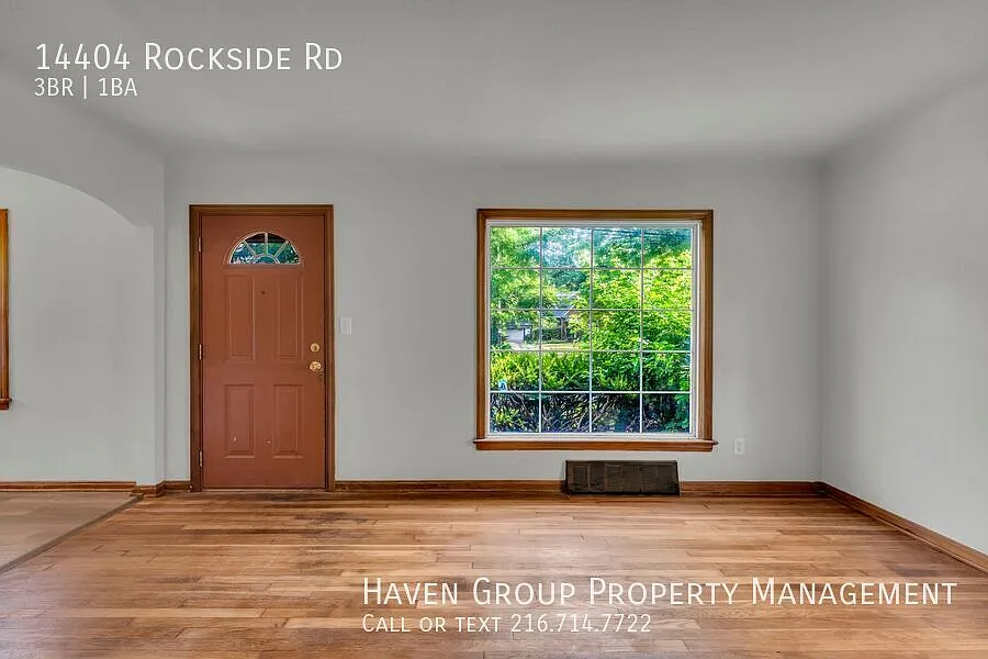 14404 Rockside Rd, Maple Heights, OH 44137- Spacious 3-bed 1-bath single-family home! — Photo 3