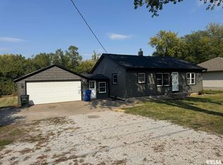 2826 W 47th St, Davenport, IA 52806