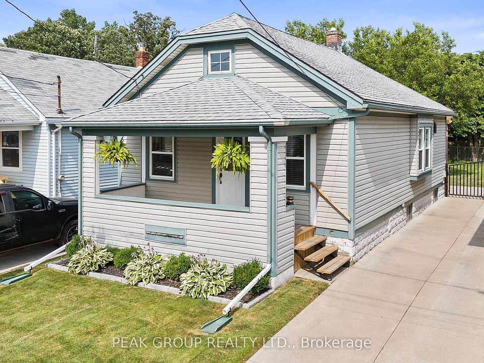 1st image of 44 Richmond Ave