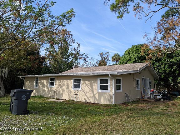 3rd image of 4100 Alpine Ln
