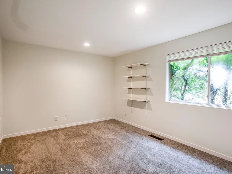 3406 Woodvalley Dr — Photo 42