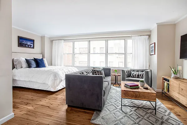 Sold by Stribling | media 11