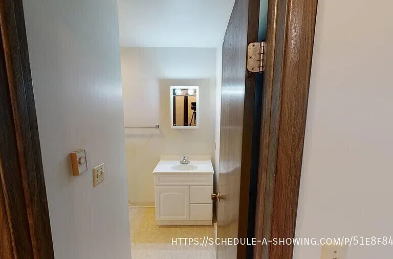 405 E Park St #43 — Photo 16