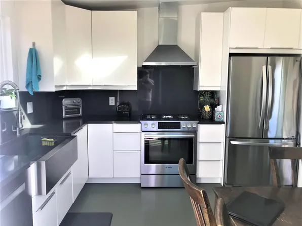 1720 Loretta St, Oceanside, CA 92058