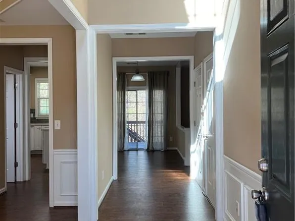 3413 Stoneham Dr, Duluth, GA 30097