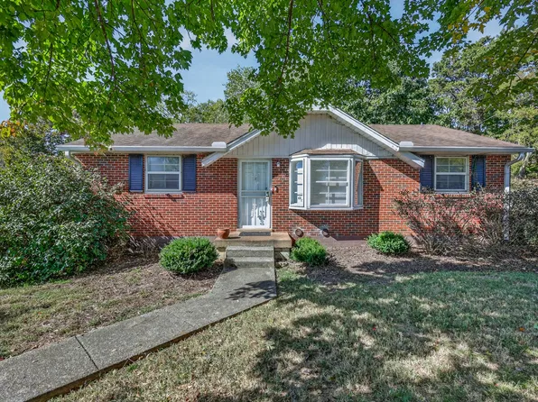 3821 Valley Ridge Dr, Nashville, TN 37211