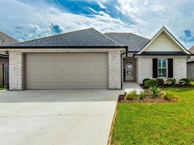 200 Sugar Ridge Dr, Houma, LA, 70360
