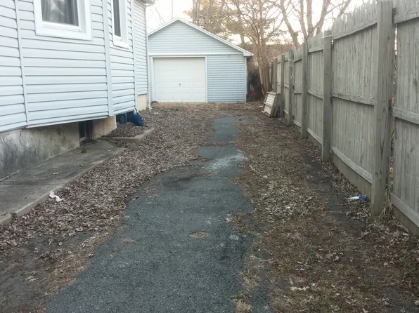 750 Bonsall Ave, Sharon Hill, PA 19079