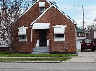 7710 Snow Rd, Parma, OH 44129