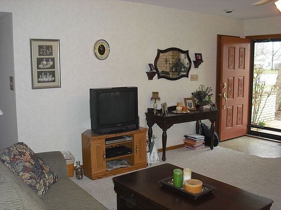 5th image of 3 Fleetwood Dr