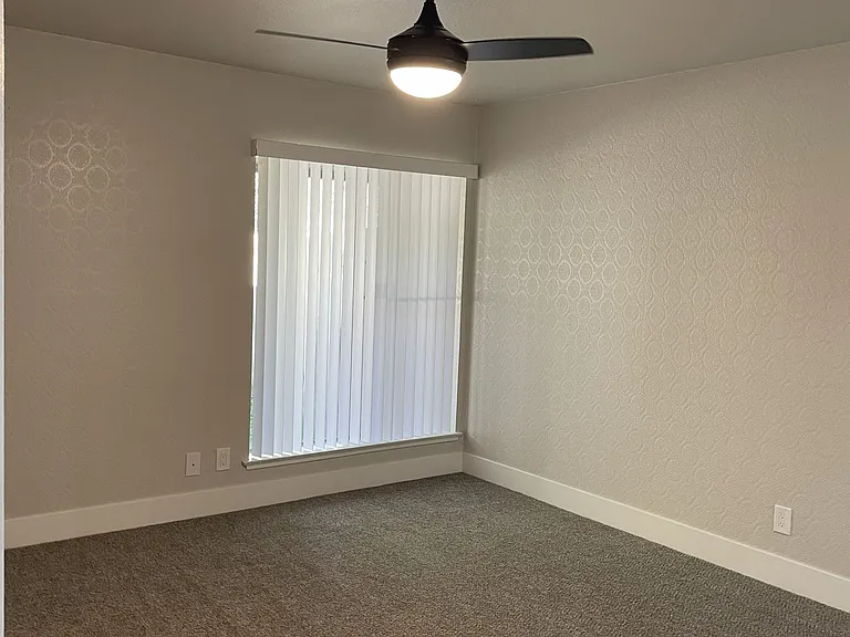 5085 N Del Mar Ave #K — Photo 6
