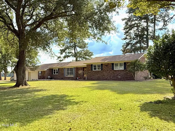 1591 Pat'S Road, Pantego, NC 27860