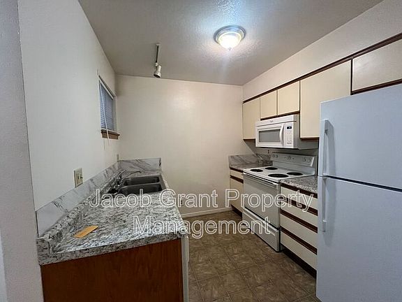 5th image of 639 Hoopes Ave APT 4