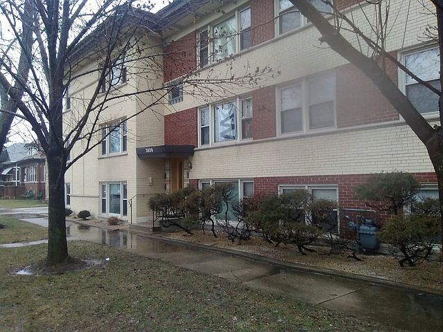 1st image of 3839 Wenonah Ave #1
